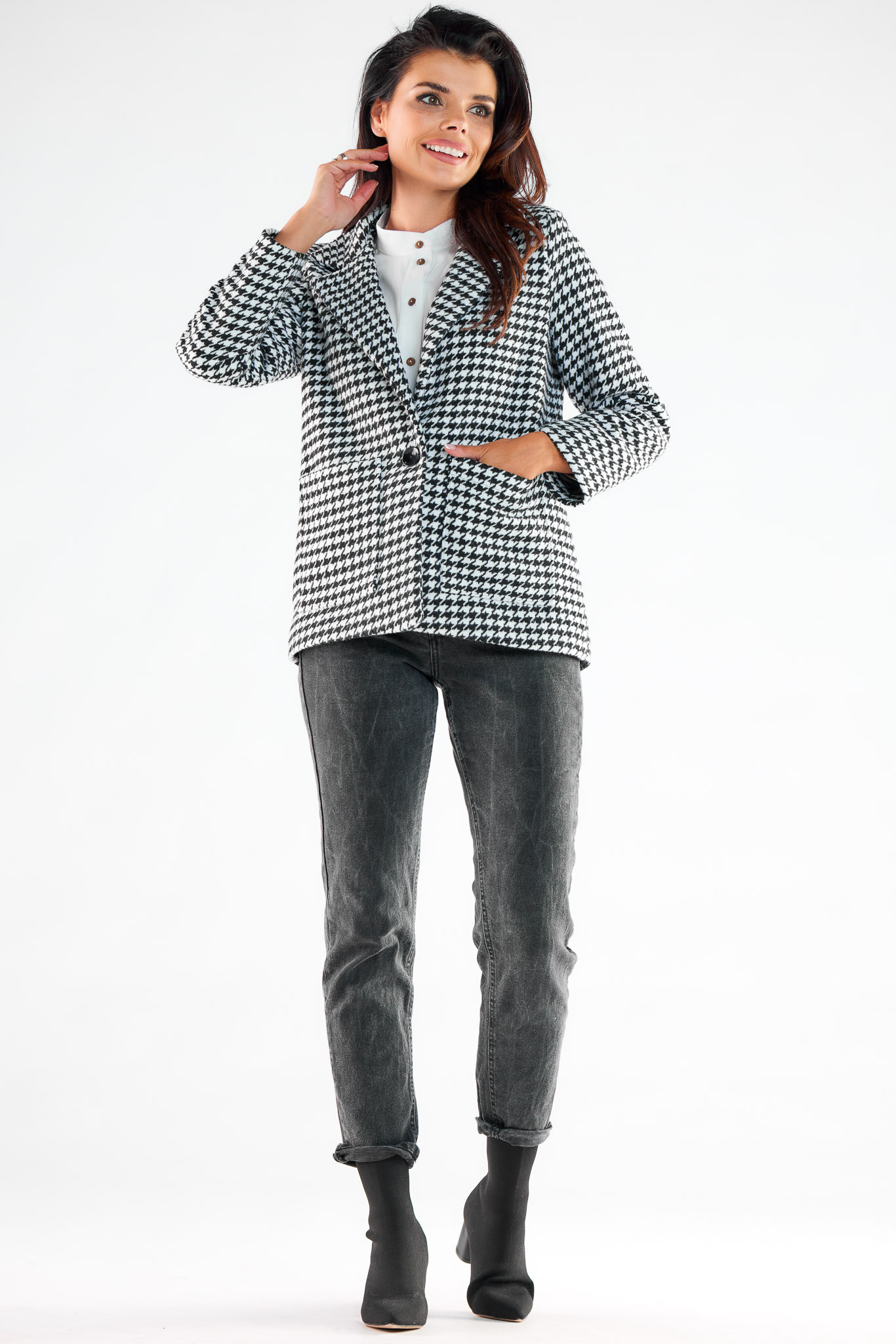Kurtka Damska Model A545 Houndstooth - awama - obrazek 2