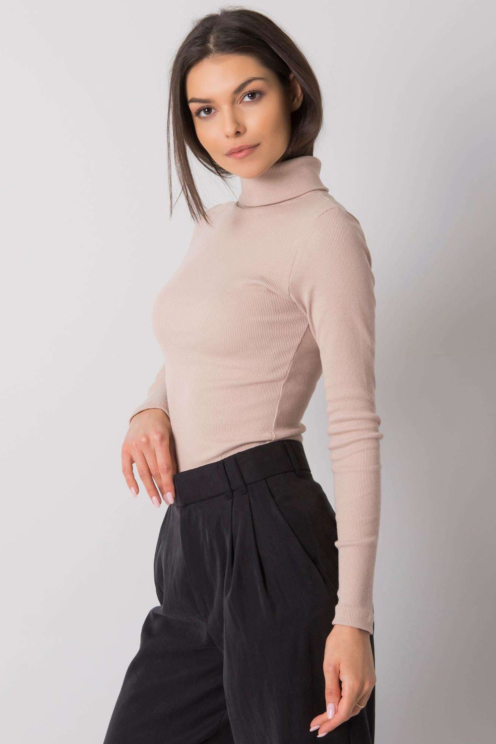 Golf Damski Model RV-BZ-7182.01P Beige - Rue Paris - obrazek 2
