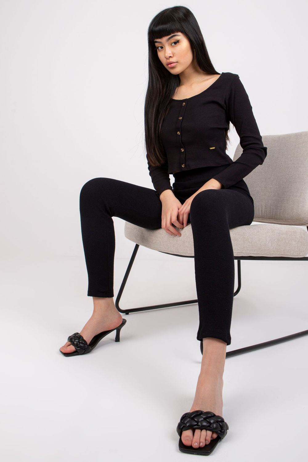 Legginsy Model RV-LG-7533.08 Black - Rue Paris - obrazek 4