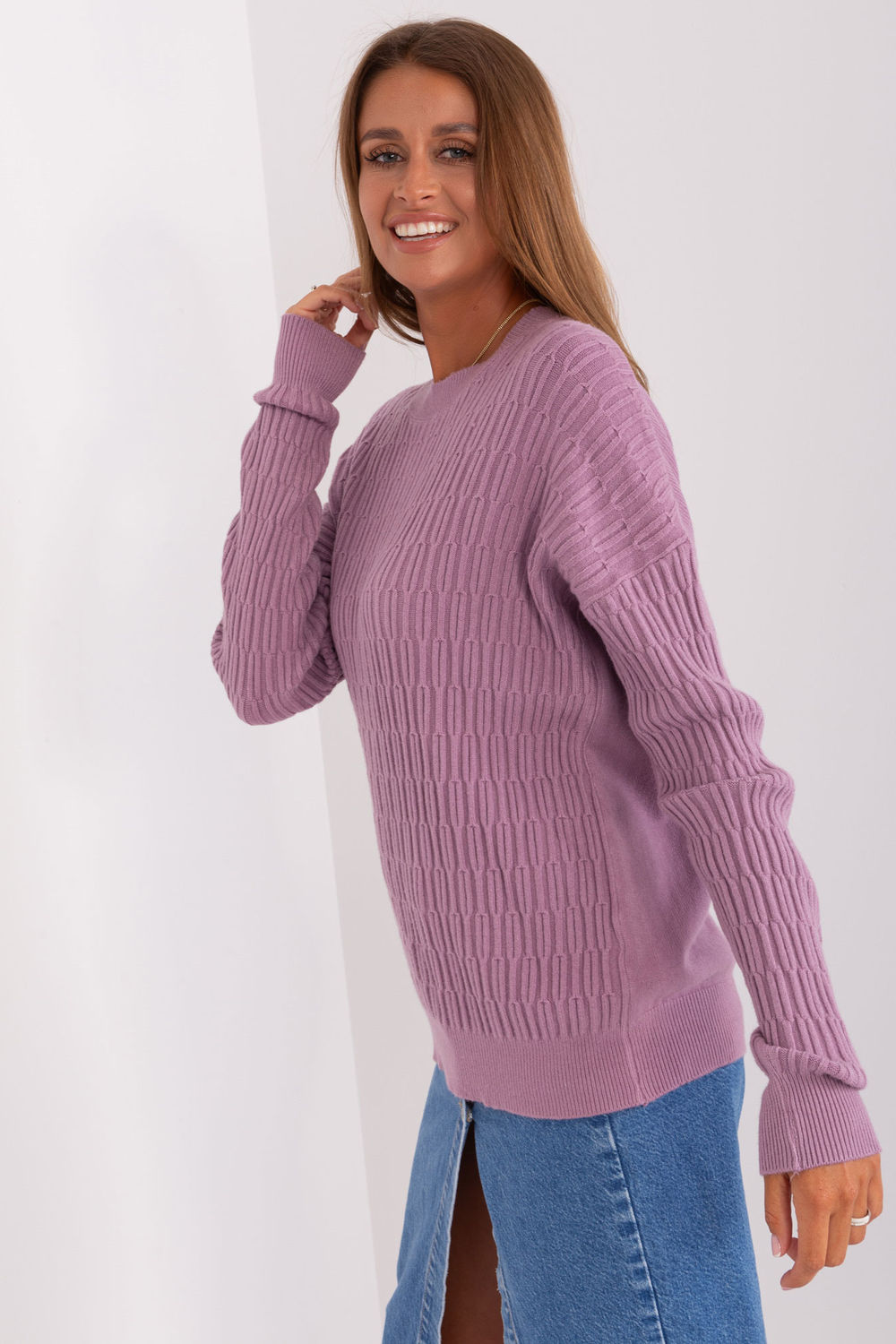 Sweter Damski Model AT-SW-2338.14P Light Violet - AT - obrazek 2