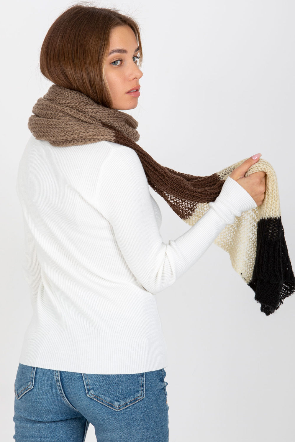 Szalik Model AT-SZ-LM72271.94 Beige - AT - obrazek 3