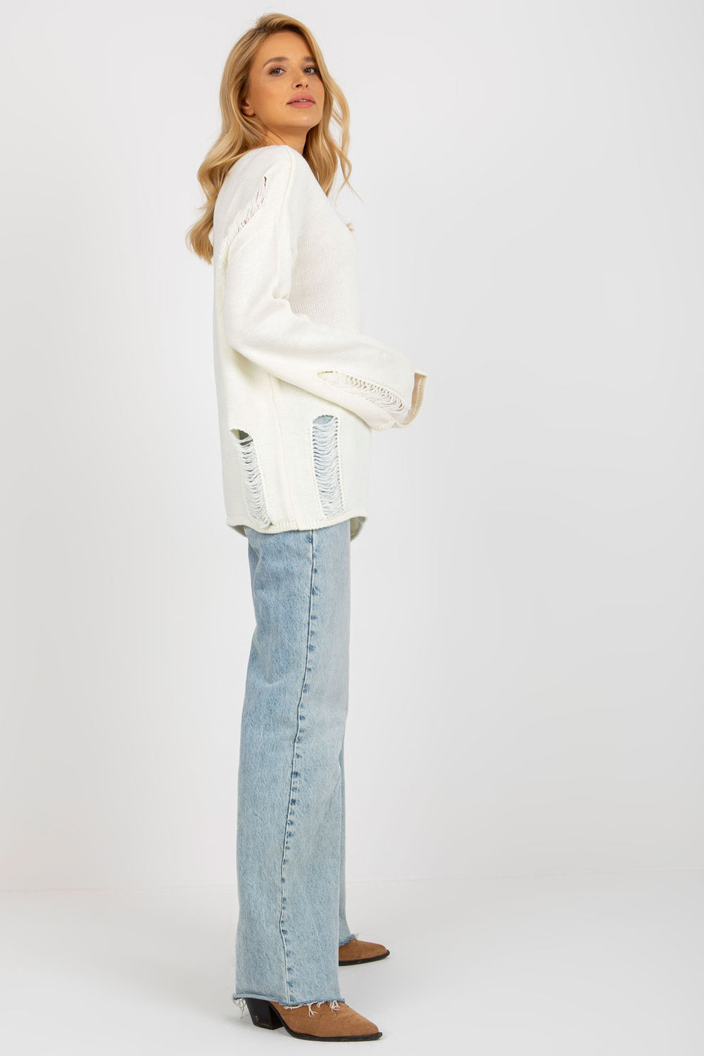 Sweter Damski Model BA-SW-8043.03 Ecru - Badu - obrazek 3