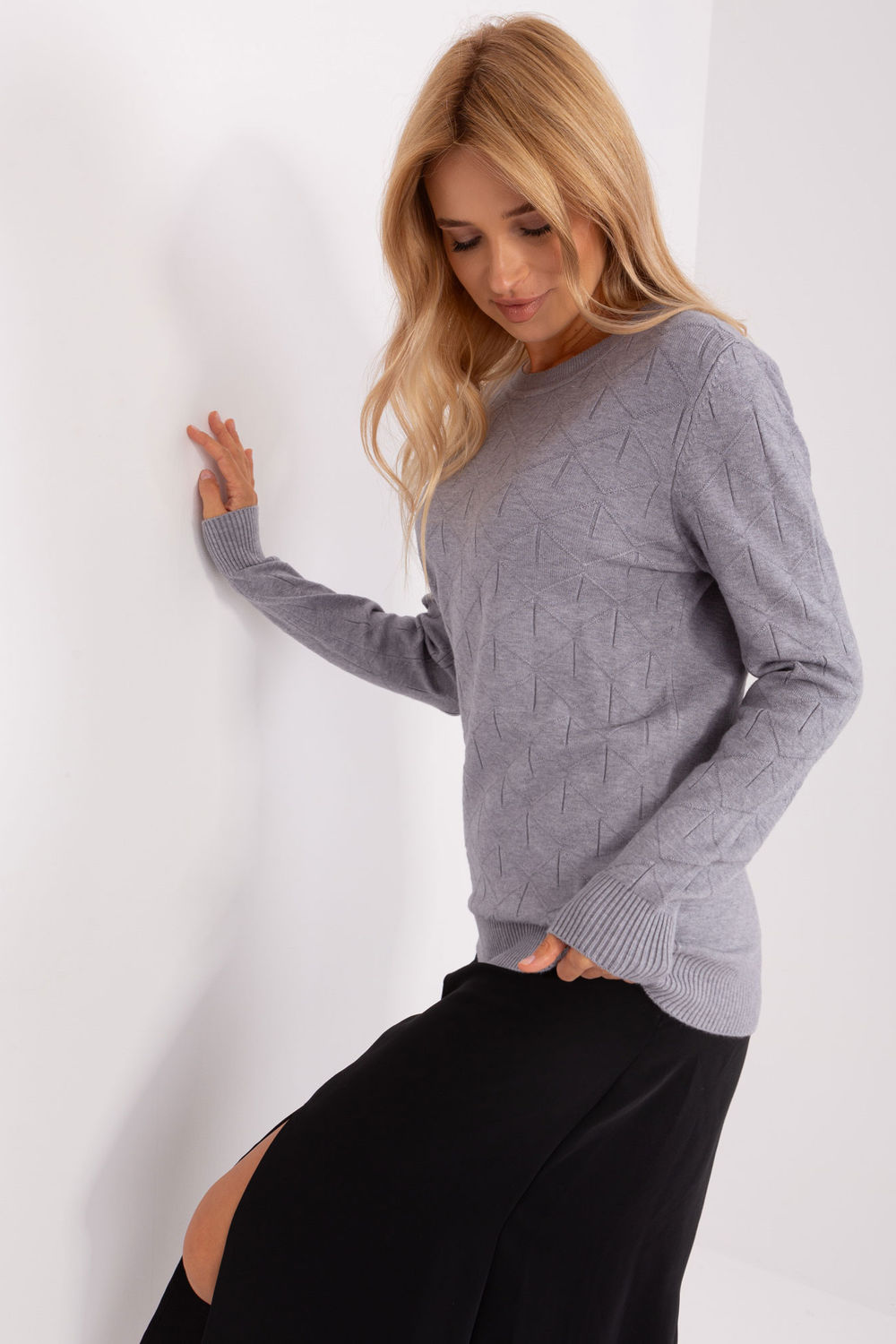 Sweter Damski Model AT-SW-232901.25X Grey - AT - obrazek 2