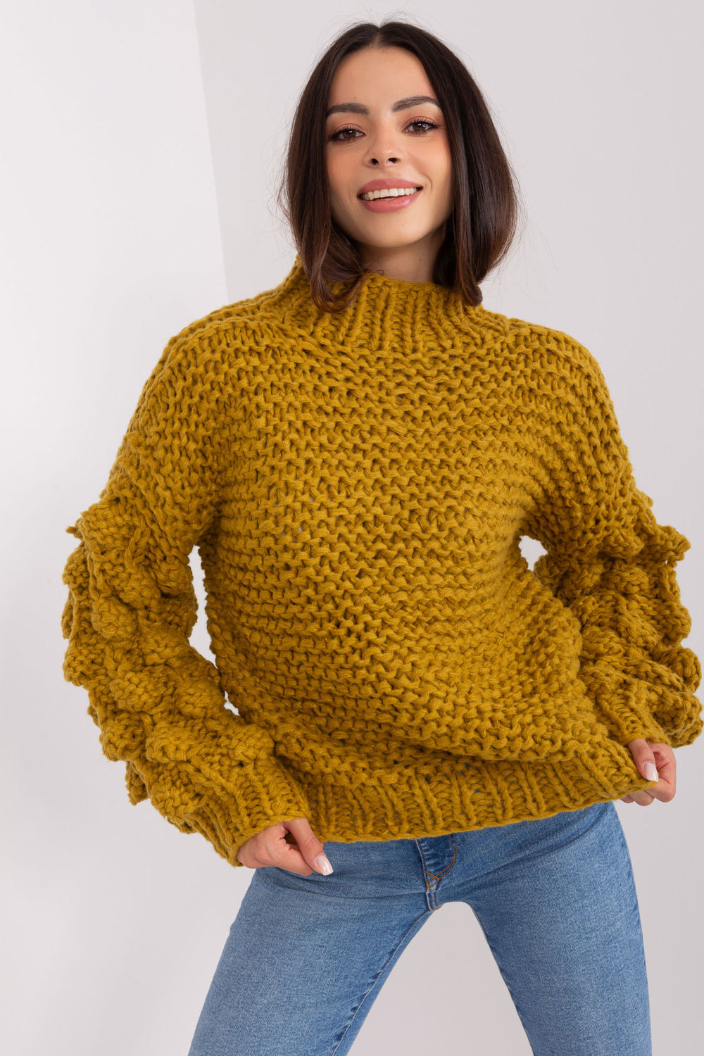 Sweter Damski Model AT-SW-2382.97P Oliwka - AT - obrazek 2