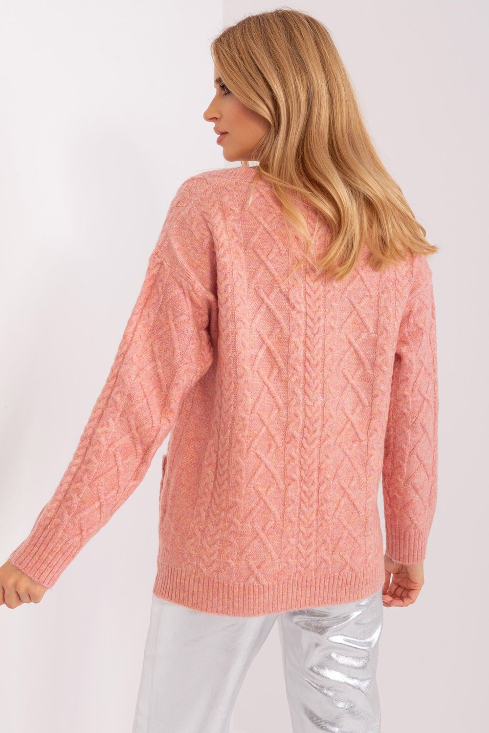 Sweter Damski Model AT-SW-2358.31 Light Pink - AT - obrazek 3