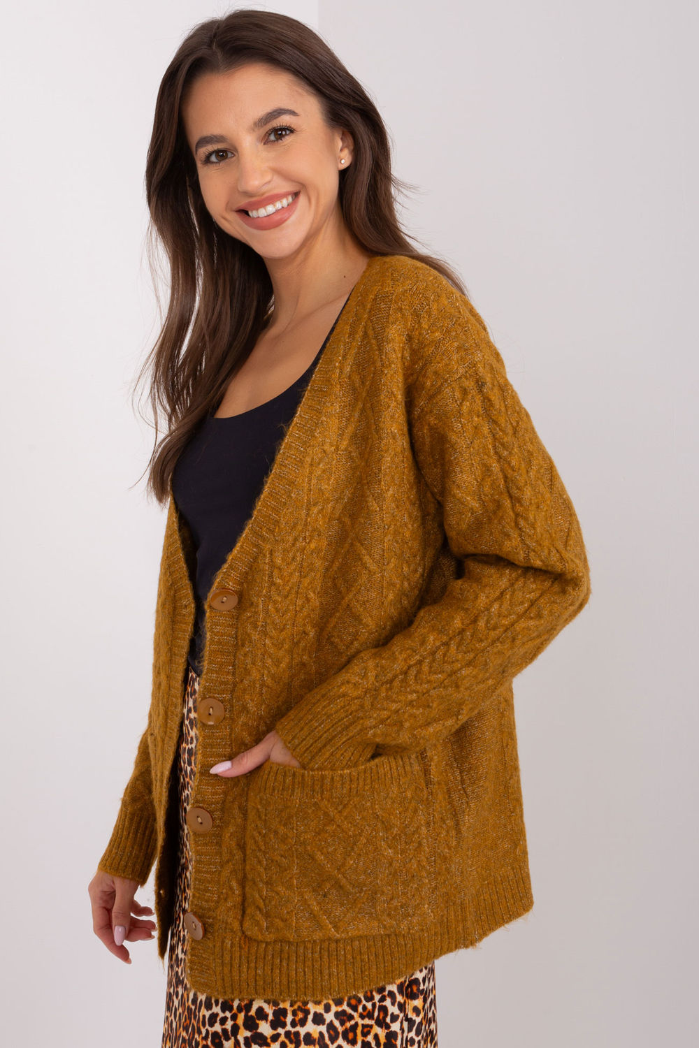 Sweter Damski Model AT-SW-2358.31 Dark Yellow - AT - obrazek 2