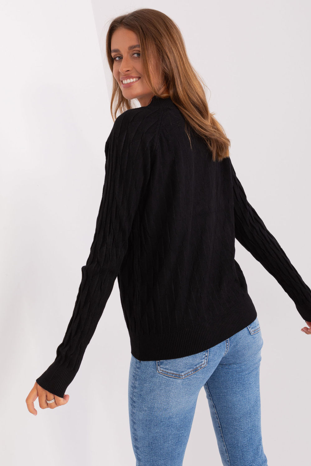 Sweter Damski Model AT-SW-2326.37X Black - AT - obrazek 3